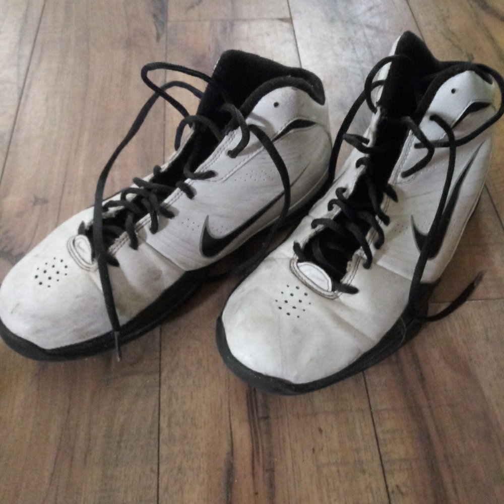 Nike shoes